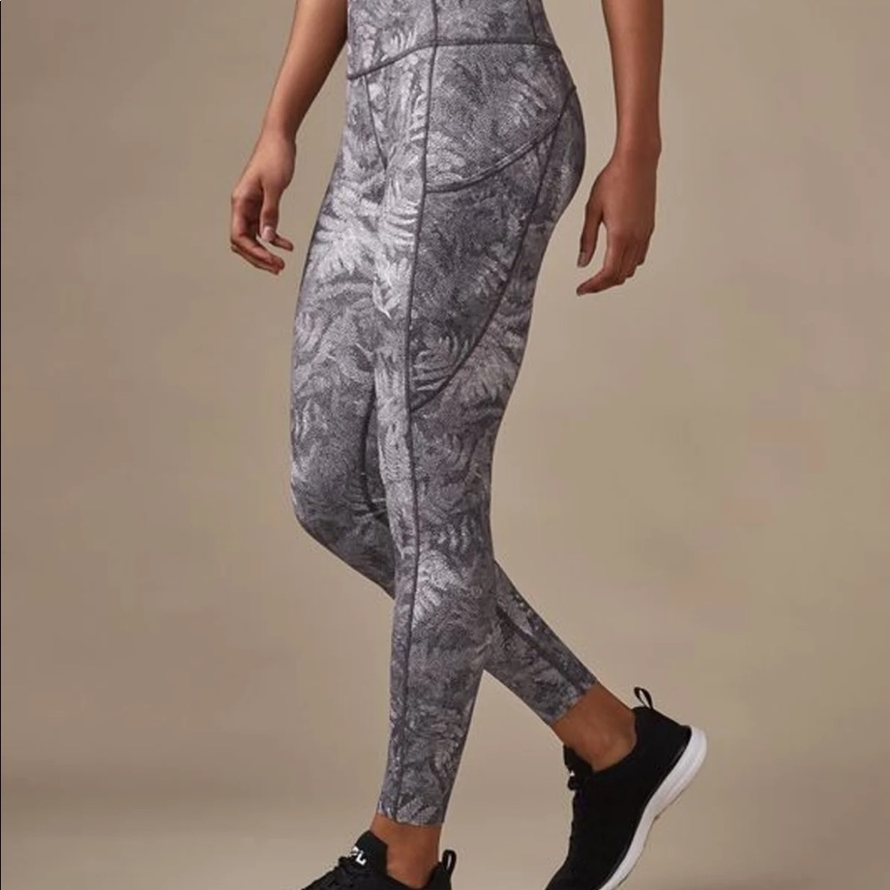 Lululemon Fast and free tight leggings (2)